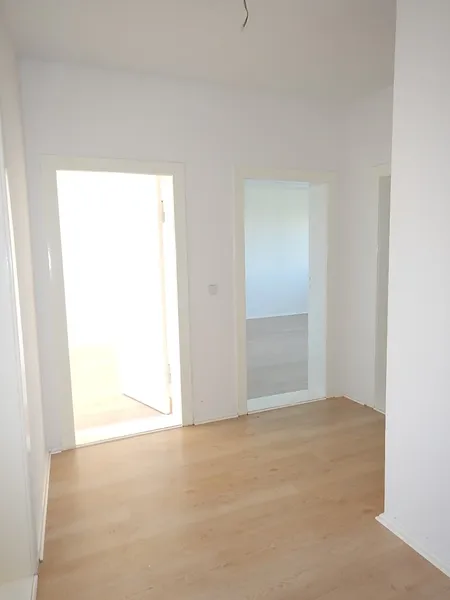 Sonnige 3-Zimmerwohnung mit tollem Ausblick — photo 1